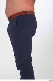 Neeo blue trousers brown belt business dressed thigh 0003.jpg